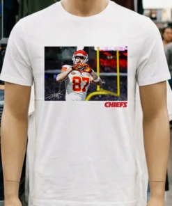 Travis Kelce Kansas City Chiefs Heart Signature Photo Shirt